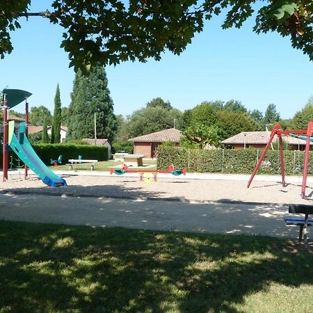 Gites De La Garenne Nerac Bagian luar foto