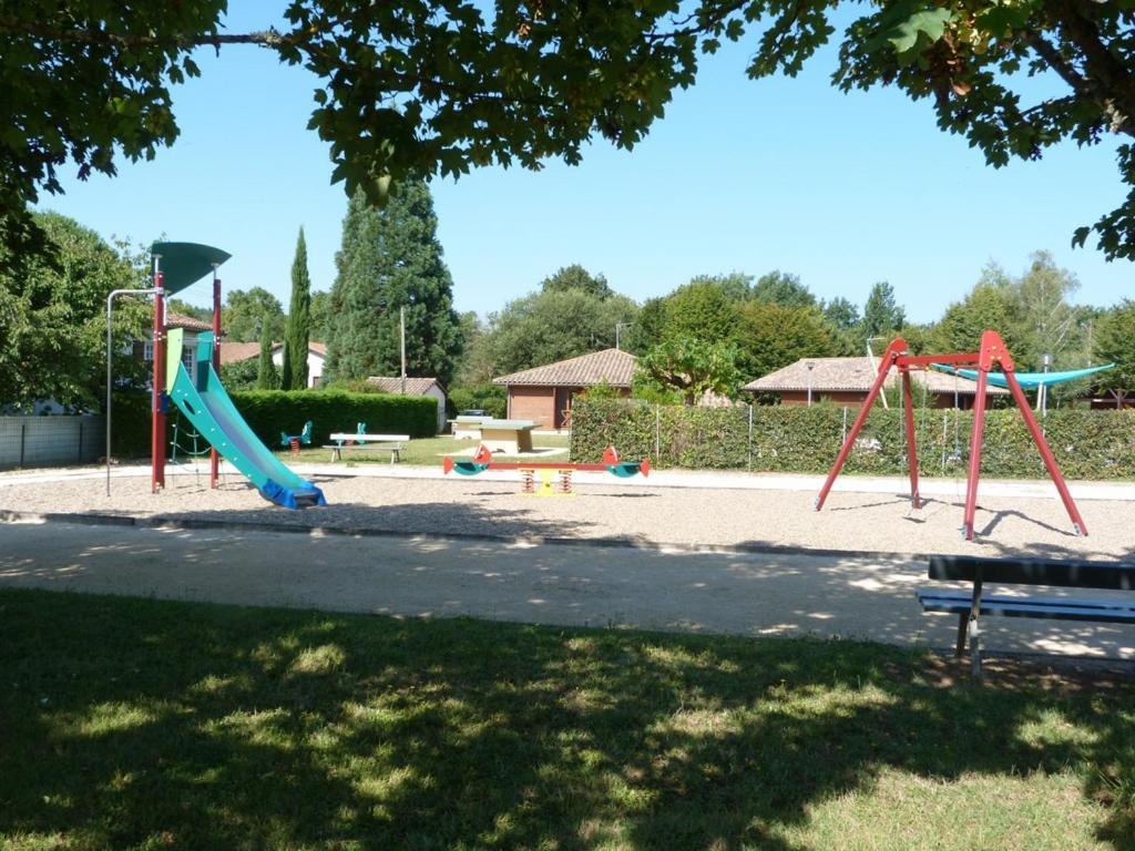 Gites De La Garenne Nerac Bagian luar foto